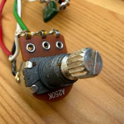 TESTED/PULLED OFF Squier Bronco Bass - Complete Pickup + Full Wiring Harness 2024 - White image 6