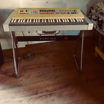 Farfisa Professional 222 61-Key Organ 1968 - 1975 - White image 2