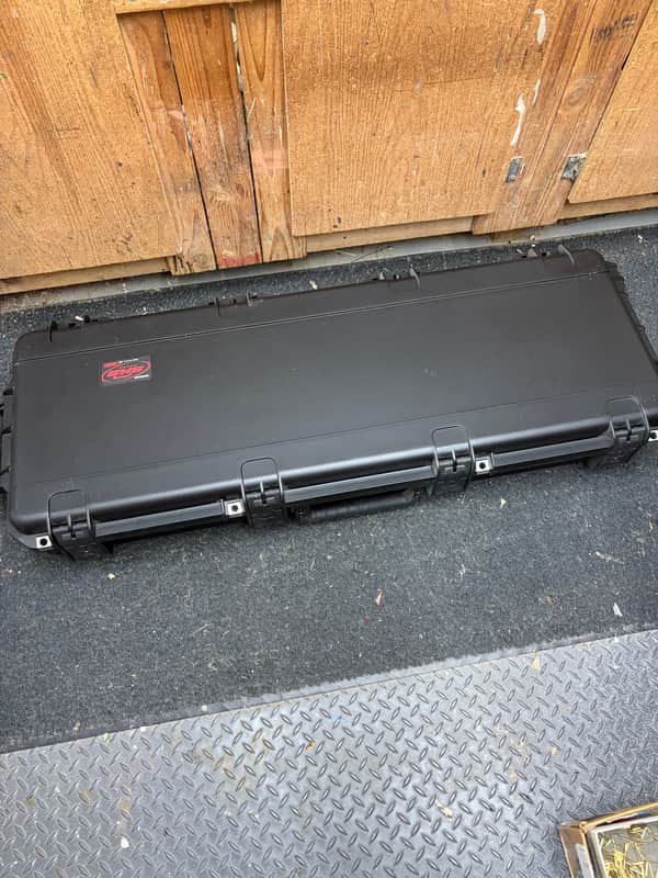 SKB Les Paul travel case-ATA approved image 1