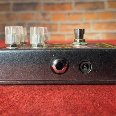 Catalinbread DREAMCOAT Preamp Neon Graphic w/ Original Box image 4