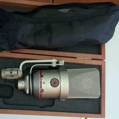 Neumann TLM 170R Large Diaphragm Multipattern Condenser with N248 Dual Power Supply Microphone 1993 - Present - Nickel image 3