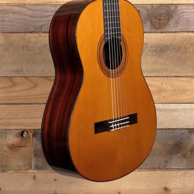 Yamaha CG182C Classical Acoustic Guitar Natural image 2