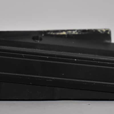 Boss FS-5L Latching Footswitch Black (2) image 5