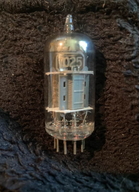 RCA 12AX7A (7025) Preamp Tube image 1