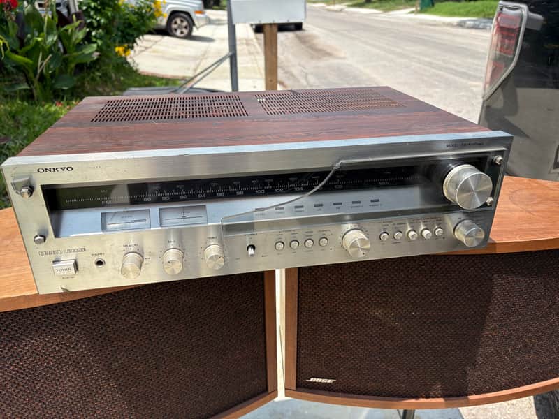 Vintage 1970s ONKYO Model TX-4500 MKII Stereo Receiver Made in Japan Silver Face Wood Grain image 1