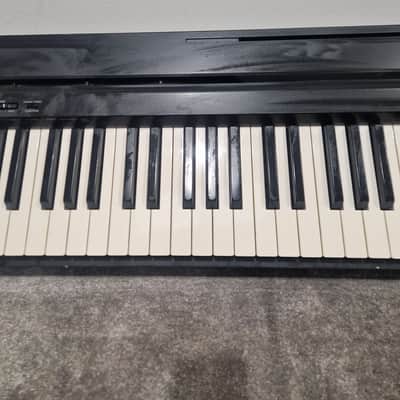 Yamaha P-35 - Digital Piano - Black - Excellent w/ Power Supply & Manuals image 16
