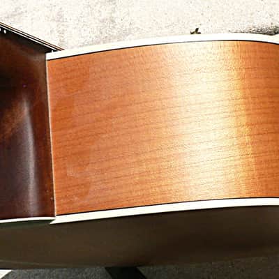 Guild F2512 e jumbo acoustic 12 string image 3