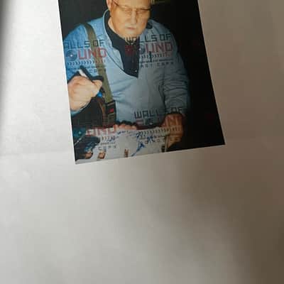 “THE VENTURES” Signed Electric Guitar w/ Proof Photos & G&G Hard Case image 8