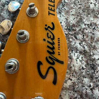 Squier Classic Vibe '70s Telecaster Thinline Loaded Neck image 3