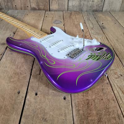 Fender Stratocaster MIM Gene Winfield Custom Pinstripe Finish 2010 w/ hard case image 12