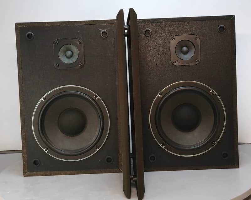 Realistic MC-800 Floor Speakers Vintage HiFi Stereo Home Audio Tower Pair image 1