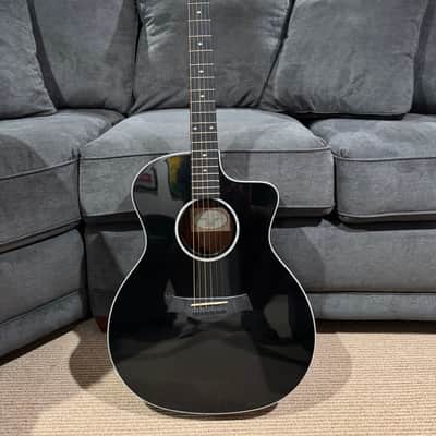 Taylor 214ce-BLK DLX 2014 - 2015 - Black image 1