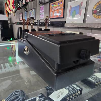 Boss MT-2 Metal Zone (Silver Label) 1991 - Present - Black image 4