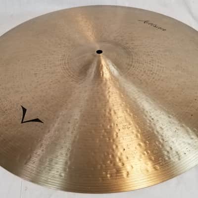 Sabian 22" Vault Artisan Light Ride Cymbal A2210 image 2