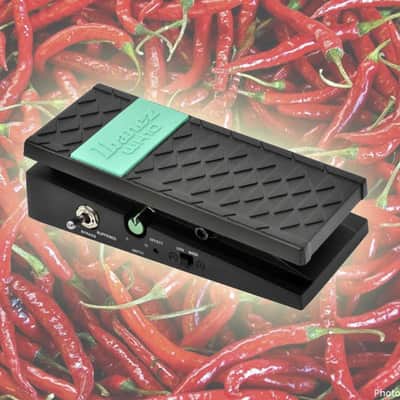 Ibanez WH10 V3 Guitar & Bass Wah Pedal w/Switchable True Bypass & Metal Housing image 17