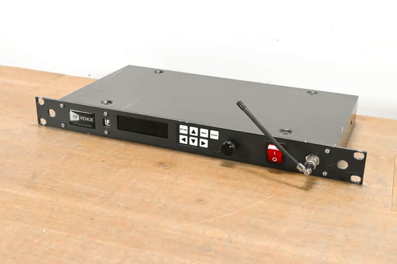 RF Venue RF Explorer RackPRO Spectrum Analyzer CG011QT image 1