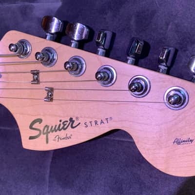 2007 Fender metallic blue Squier Strat Affinity Series image 3