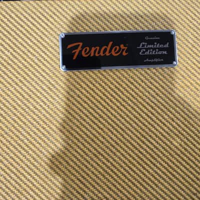 Fender Blues Junior Lacquered Tweed 15-Watt 1x12" Guitar Combo Limited Edition Jensen Speaker image 4