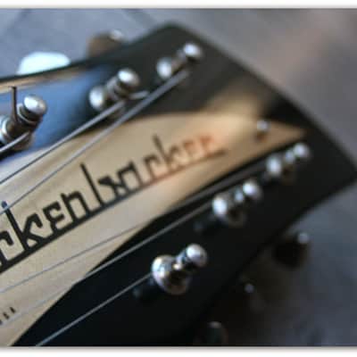 Rickenbacker John Lennon 325 V59 ,Original of 1999, Black image 5