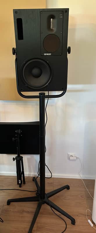 Genelec 30-D 2004-2006 - Mint image 1