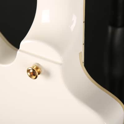 Epiphone Limited Edition Lzzy Hale Signature Explorer - Alpine White - 2nd Hand image 9