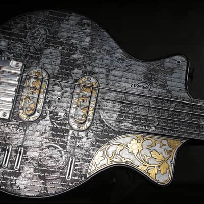 iVee Guitars #13 "TTT Bass" Misery 3030 — HGGS 2018 image 7