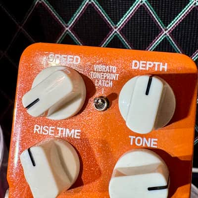 TC Electronic SHAKER VIBRATO ( New Old Stock) 2015 - Orange image 4