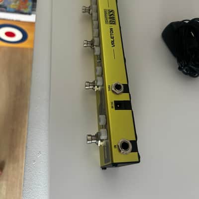 Valeton VES-2 Dapper Bass Multi Effects Strip 2010s - Green image 10