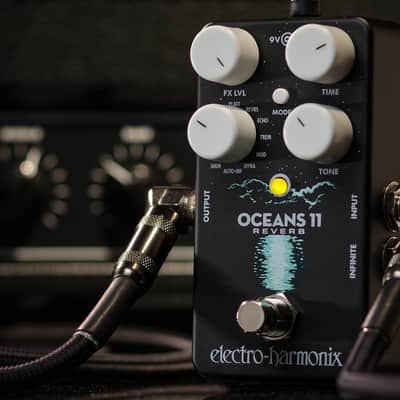 Electro-Harmonix Oceans 11 Reverb Black image 2
