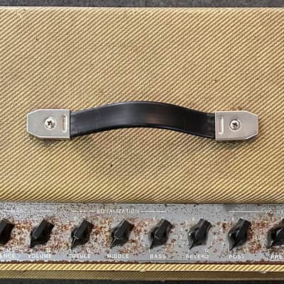 Peavey Classic 50 - 4x10 Tweed Tube Combo Amplifier image 2