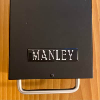 Manley Labs Reference Cardioid Large Diaphragm Tube Condenser Microphone 2010s - Black image 8