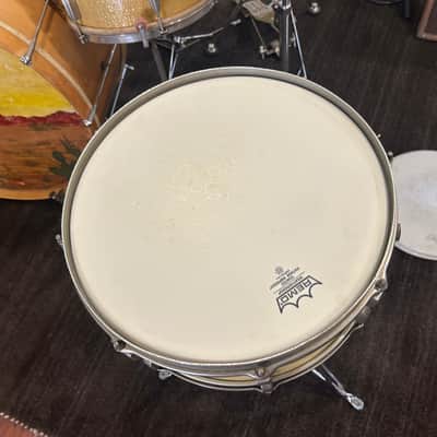 1940 Leedy Broadway Standard 6.5x14 white marine pearl vintage snare drum image 6
