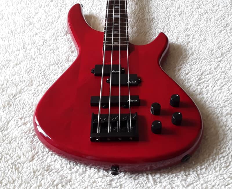 Aria Pro II Avante Series AVB-45 Active 4-String Bass Guitar