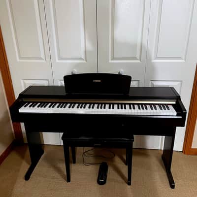 Yamaha YDP-113 Digital Piano image 1