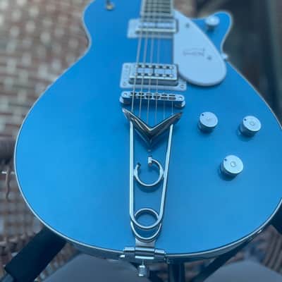 Gretsch Custom Shop Masterbuilt G6134CST Baritone Penguin NOS Lake Placid Blue With Case image 2