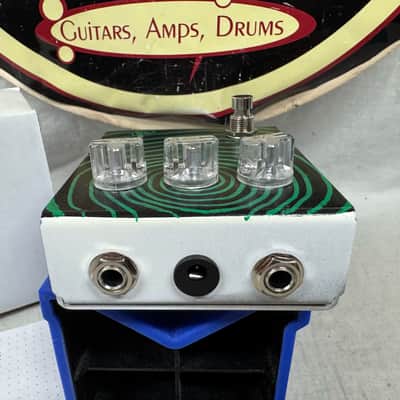 1981 Inventions DRV2 drv 2 Overdrive Pedal with Box image 7