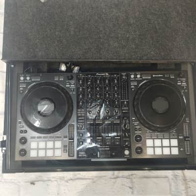 Pioneer DDJ-1000 4 Channel Rekordbox DJ Controller and Odyssey Case image 1