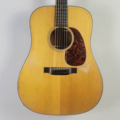 Martin D-18 restored 1940 image 1