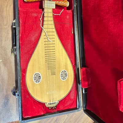 Vintage Chinese Yueqin Moon Lute 4-String w/ Case & Accessories – Traditional Folk Instrument image 2