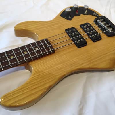 1983 G&L USA L-2000 Bass image 3