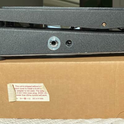 Original Rev. 3 Dunlop BB535 Series Cry Baby Wah w/ box & plastic on bottom image 11