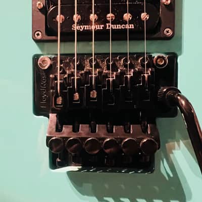 Fender Limited Edition HM Strat Reissue 2020 - Ice Blue image 6