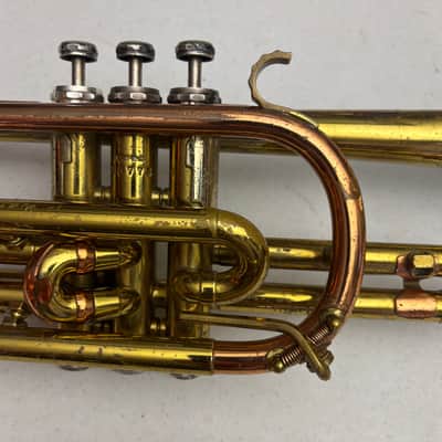 Getzen Super Deluxe Tone-Balanced Trumpet image 10