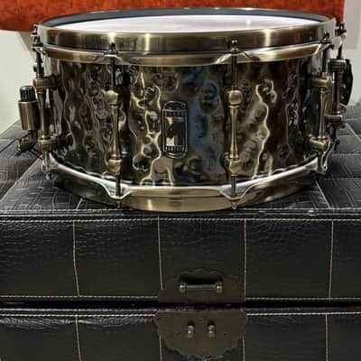 Mapex BPBR465HZN Black Panther Sledgehammer 14x6.5" Brass Snare Drum with Brass Hardware 2010s - Hammered Antique Brass image 8