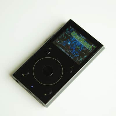 Fiio X1 2nd Gen Hi-res Audio Player in Excellent Condition (Black) image 10