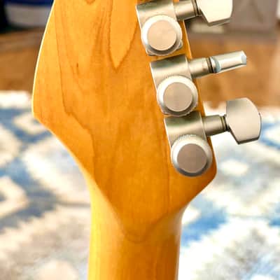 Fender Stratocaster Deluxe Plus 1989- Crimson Frost image 16