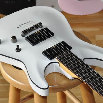 SCHECTER Demon 6 Vintage White / Demon-6 / RO24050474 image 5