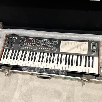 Sequential Circuits Pro 8 1980s Vintage Synth image 4