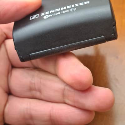 Sennheiser Sennheiser EK 300 G3 Diversity Receiver | 823–865 MHz | Clean & Professional image 2