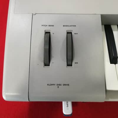 Akai S1000 KB Midi Stereo Digital Keyboard Sampler Ultra Rare image 8